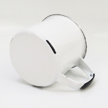 enamel mug